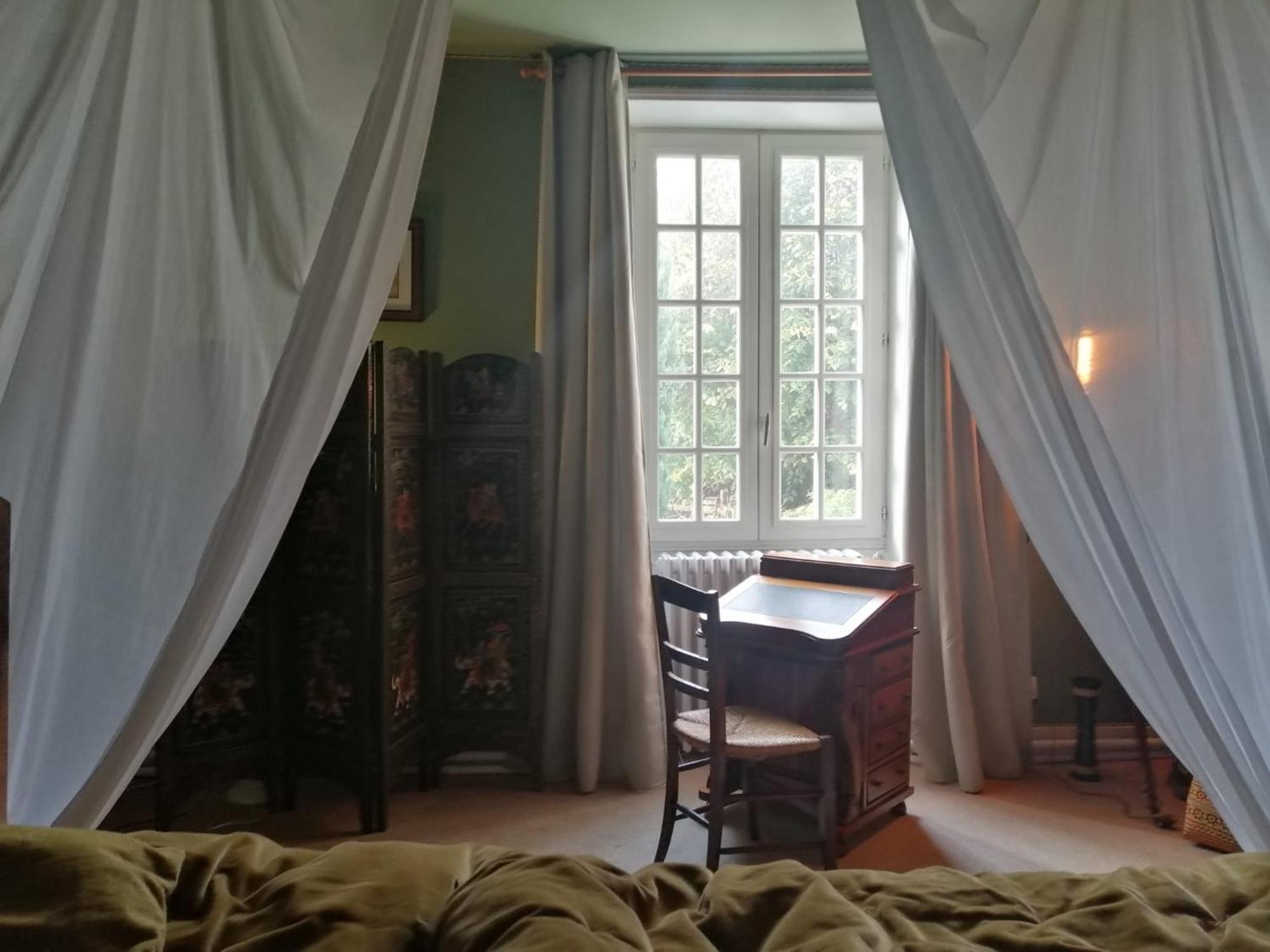 מאני-לה-אמו Maison D'Hotes La Source מראה חיצוני תמונה
